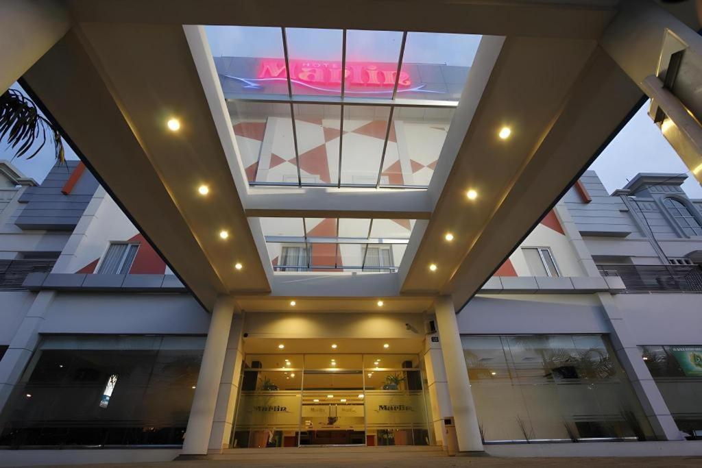 Hotel Marlin Pekalongan Managed By Dafam Esterno foto